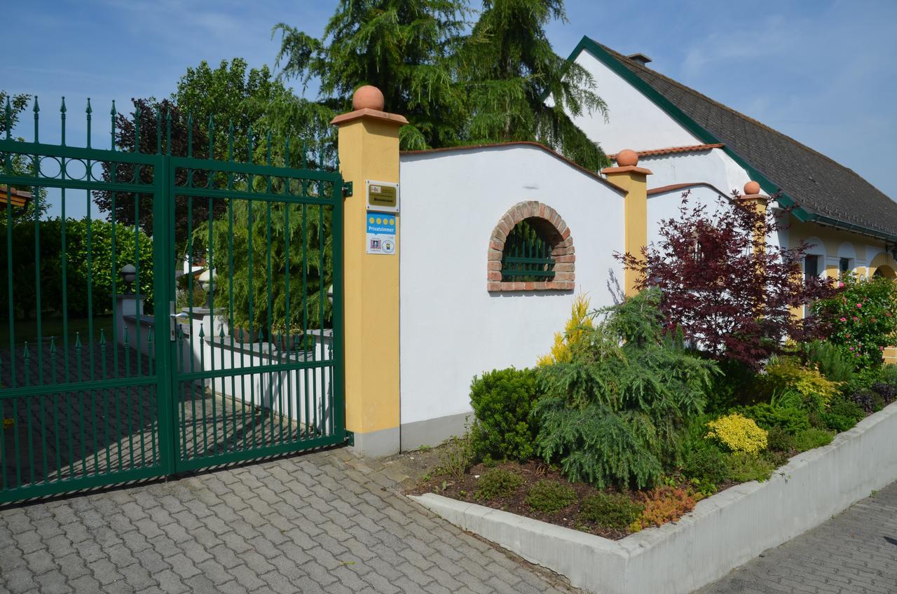 Ferienwohnung Herrmann Pottenhofen מראה חיצוני תמונה